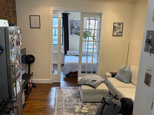 416 East 78th Street image 1 of 14