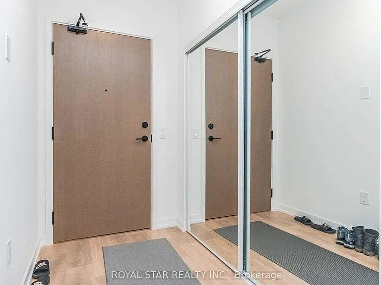 225 Sumach St #2612 — Photo 32