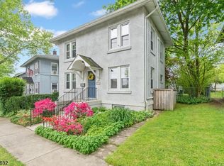 916 Hillside Rd, Phillipsburg, NJ 08865