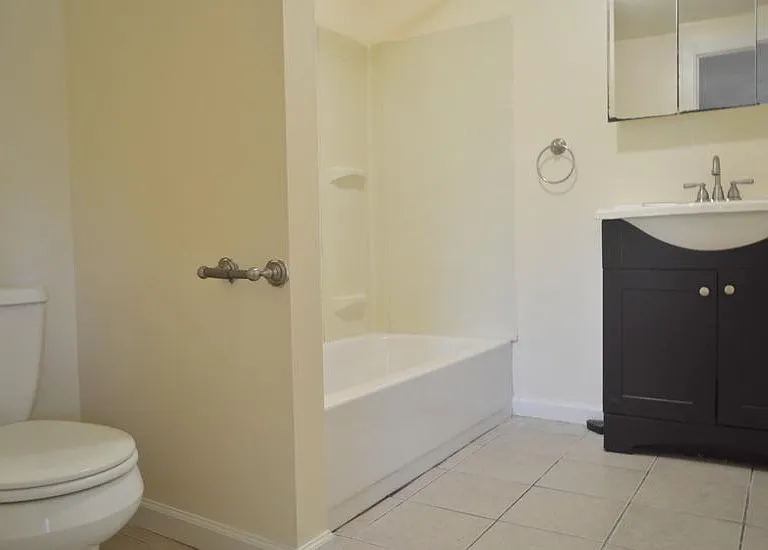 1111 E Colvin St #1 — Photo 9