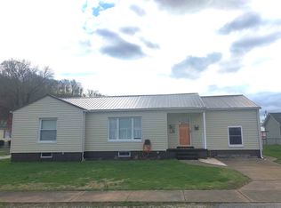 718 Lucian St, Huntington, WV 25704