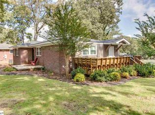 4200 Edwards Rd, Taylors, SC 29687