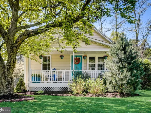 762 Hulmeville Rd, Langhorne, PA 19047