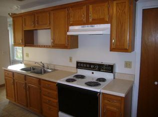 44 Stillman Ave #2, Pawcatuck, CT 06379