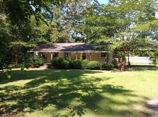 291 Porter St SW, Pelham, GA 31779