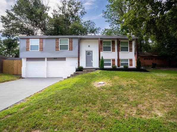 6849 Autumnhill Ln, Bartlett, TN 38135