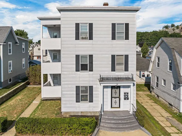 198 Alsace Street, Manchester, NH 03102