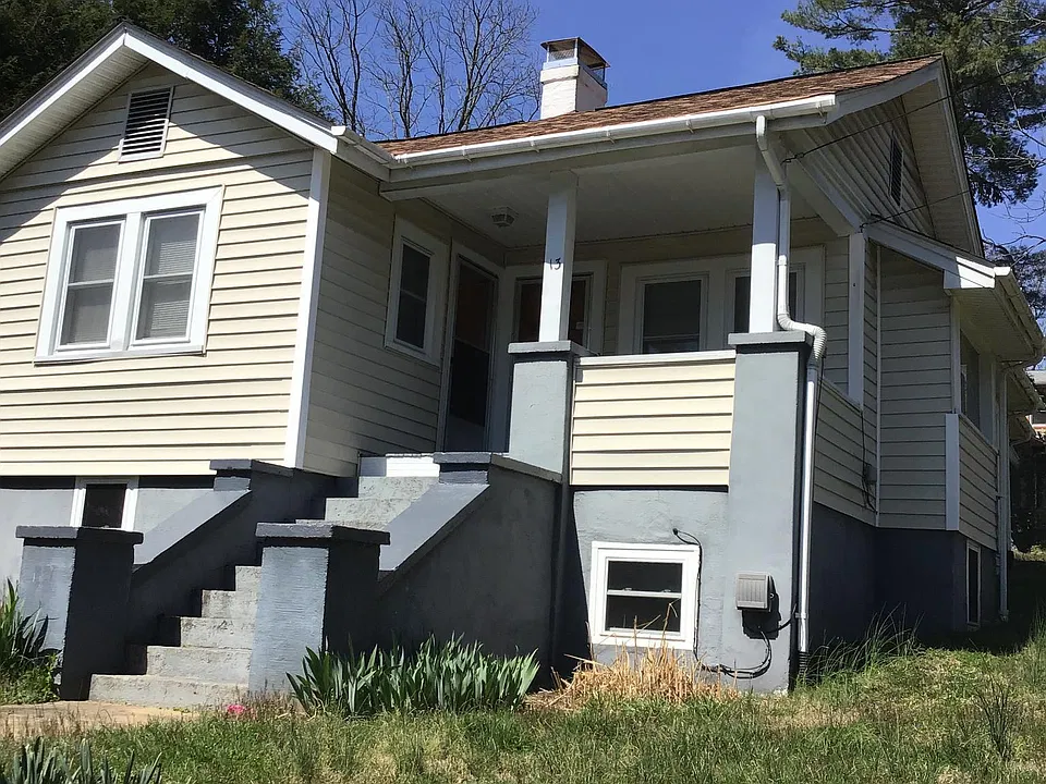 13 Durham St
