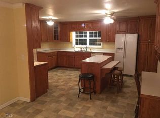 3139 Roscoe Rd, Newnan, GA 30263