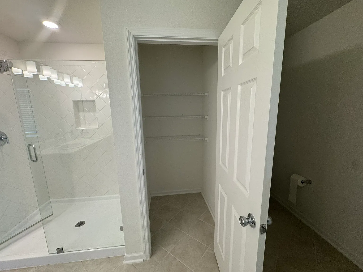 43 Santos Ln — Photo 4