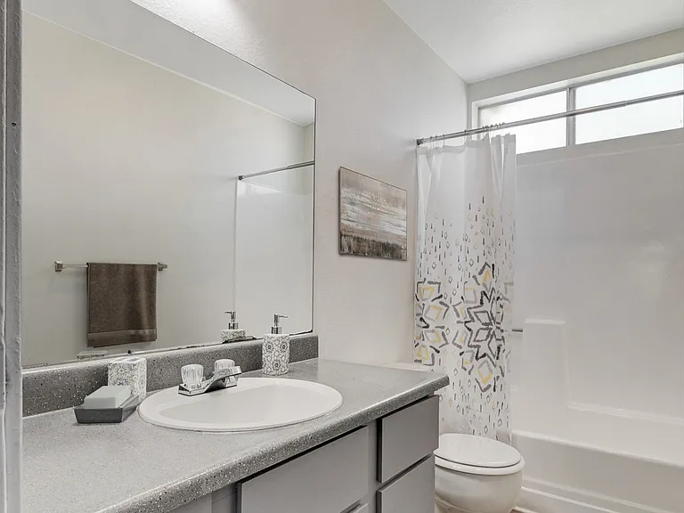 Villas East Apartments For Rent