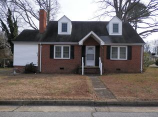 611 Madison St, Emporia, VA 23847