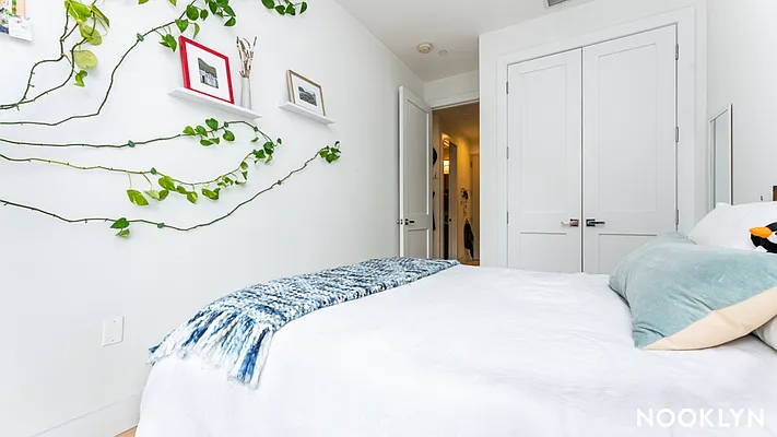 Rented by Nooklyn NYC LLC | media 9