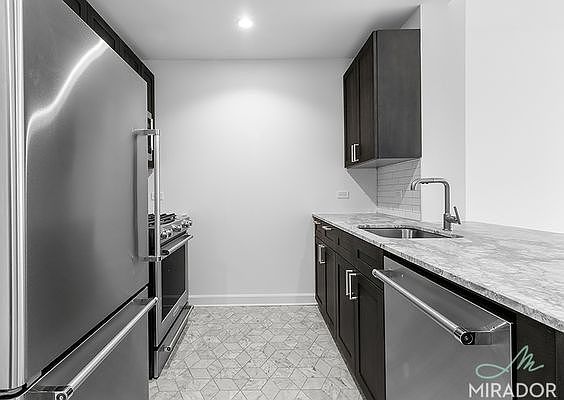4th image of 21 W End Ave APT 2708