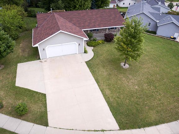 2nd image of 316 Heron Dr