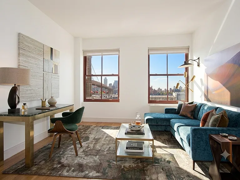 254 Front St #3C — Photo 1