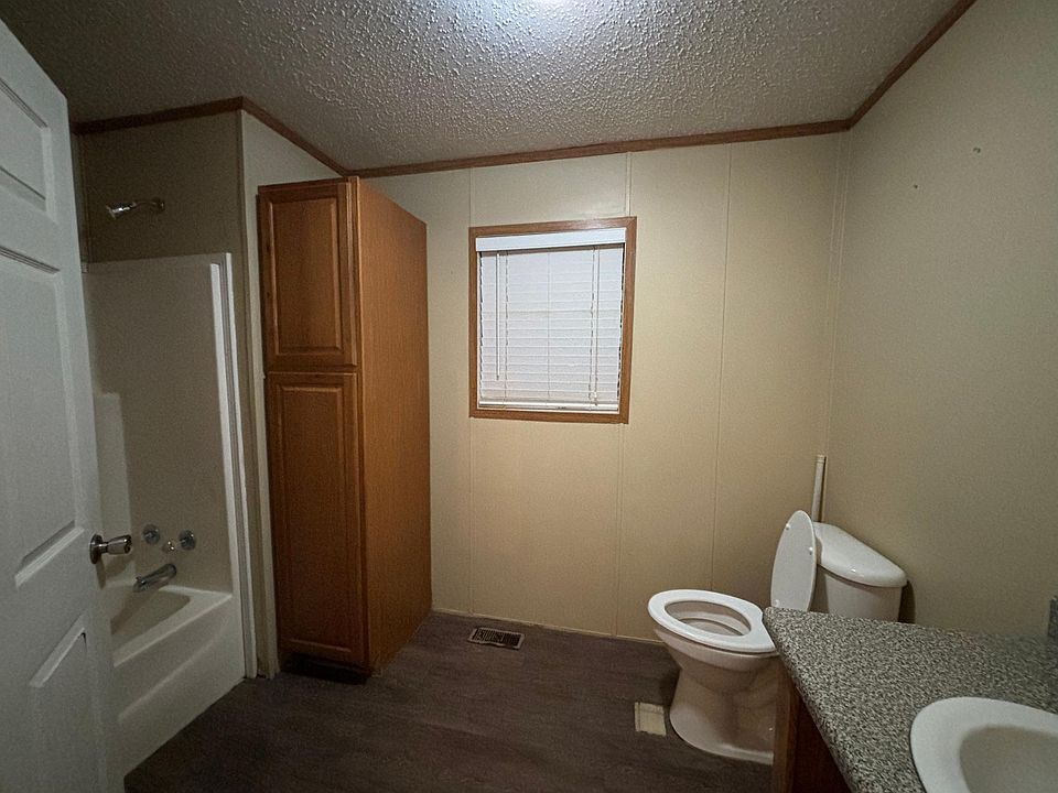 1st image of 7008 N County Road 1500 #22