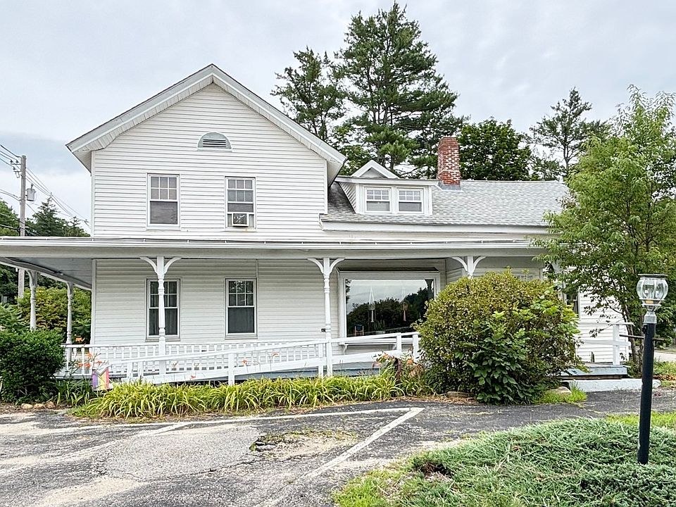 1st image of 531 Summer St