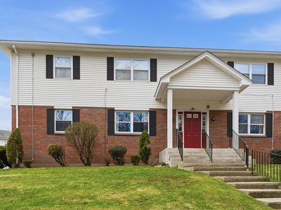 80 Colonial Cir Unit B, Chicopee, MA, 01020
