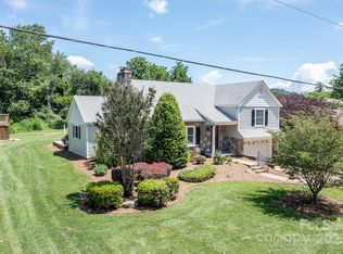 92 Winston Ave, Asheville, NC 28803