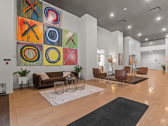 3rd image of 915 Olive St APT 1105