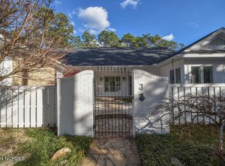 3 Greenbrier Ln, Pinehurst, NC 28374