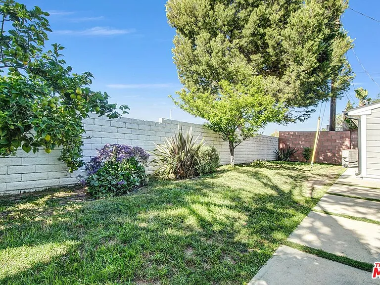 12233 Malone St — Photo 19