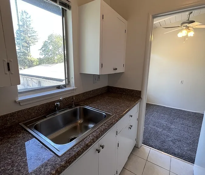 176 Duane St #10 — Photo 5