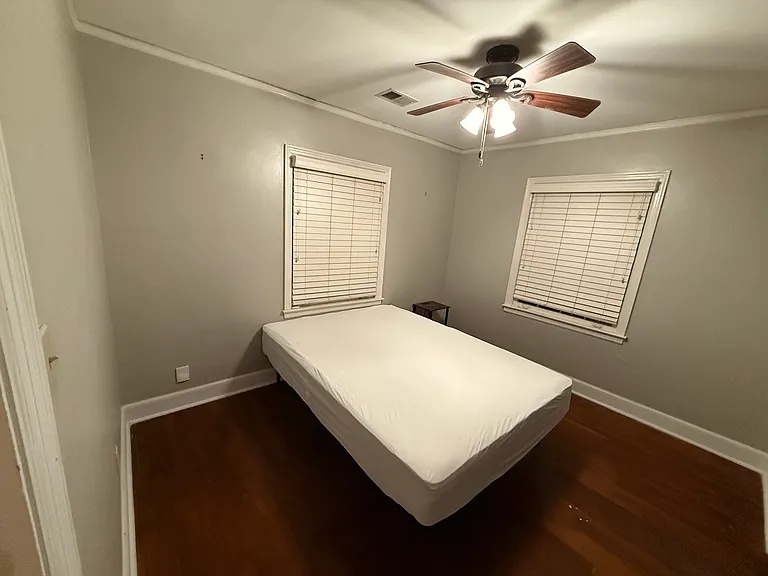 2766 Union Ave #1 — Photo 18
