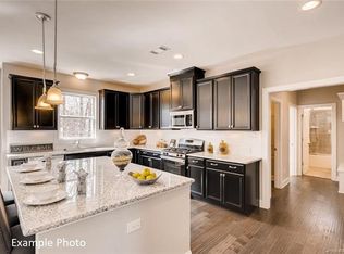 150 Stueben Dr #60, Mooresville, NC 28115