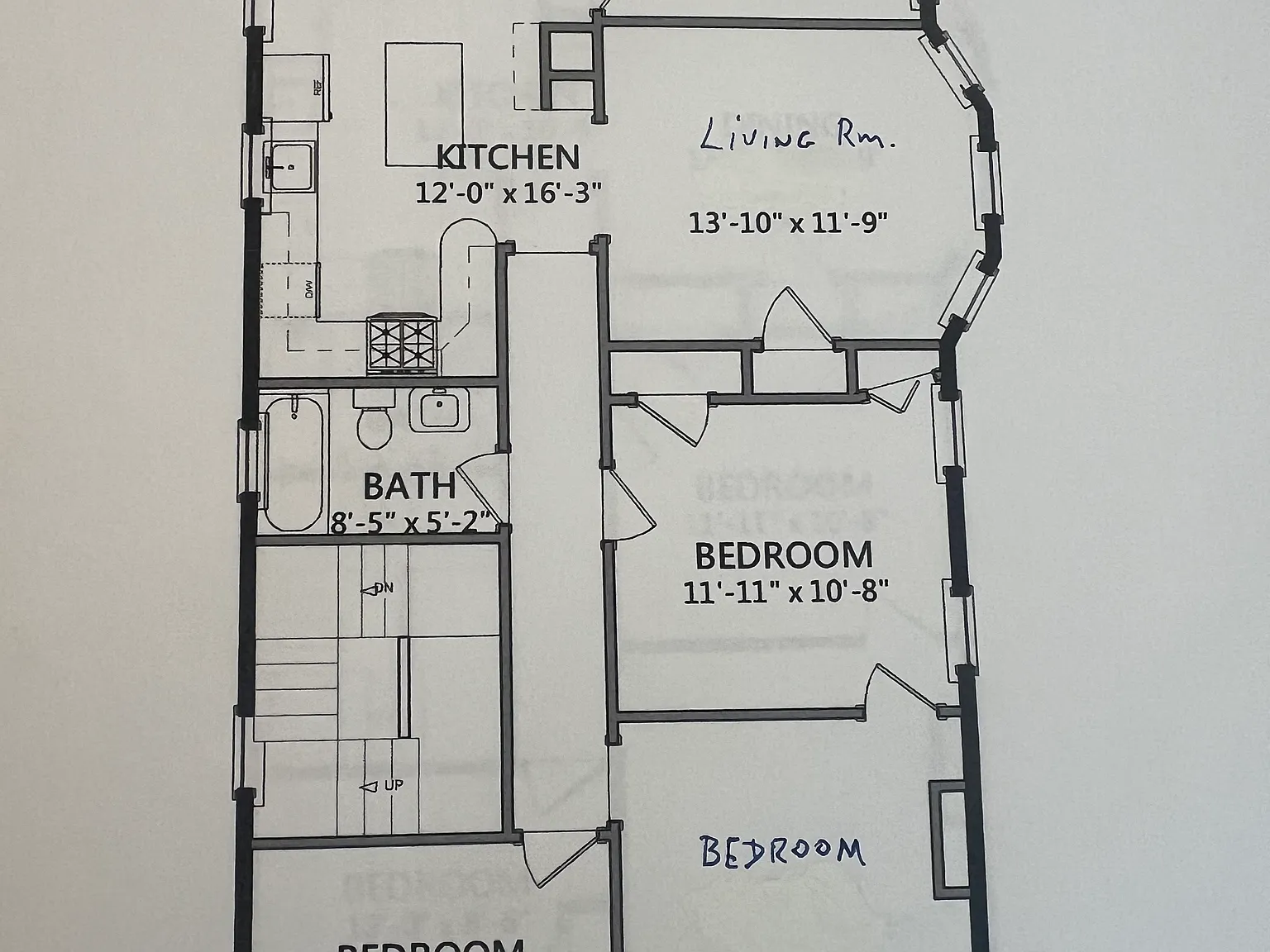4 bed, 1.5 bath, 1200 sqft, $3,800 — Photo 3