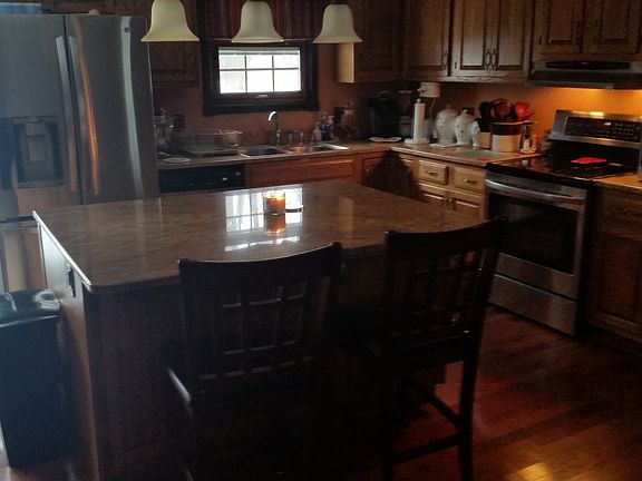 5th image of 306 W Brummitt St