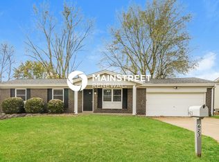 623 Riverside Dr, Saint Charles, MO 63304