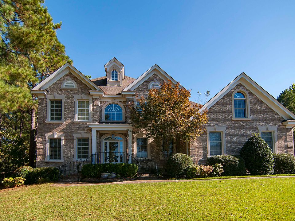 Majestic curb appeal