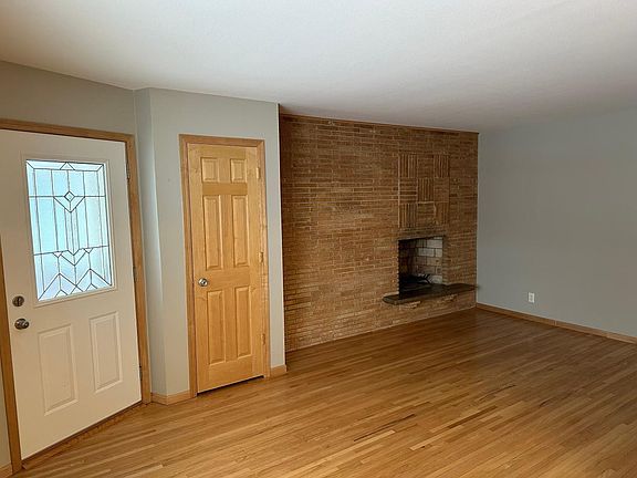 5th image of 6408 Xerxes Ave S