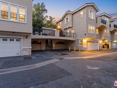 2155 Associated Rd, Fullerton, CA, 92831