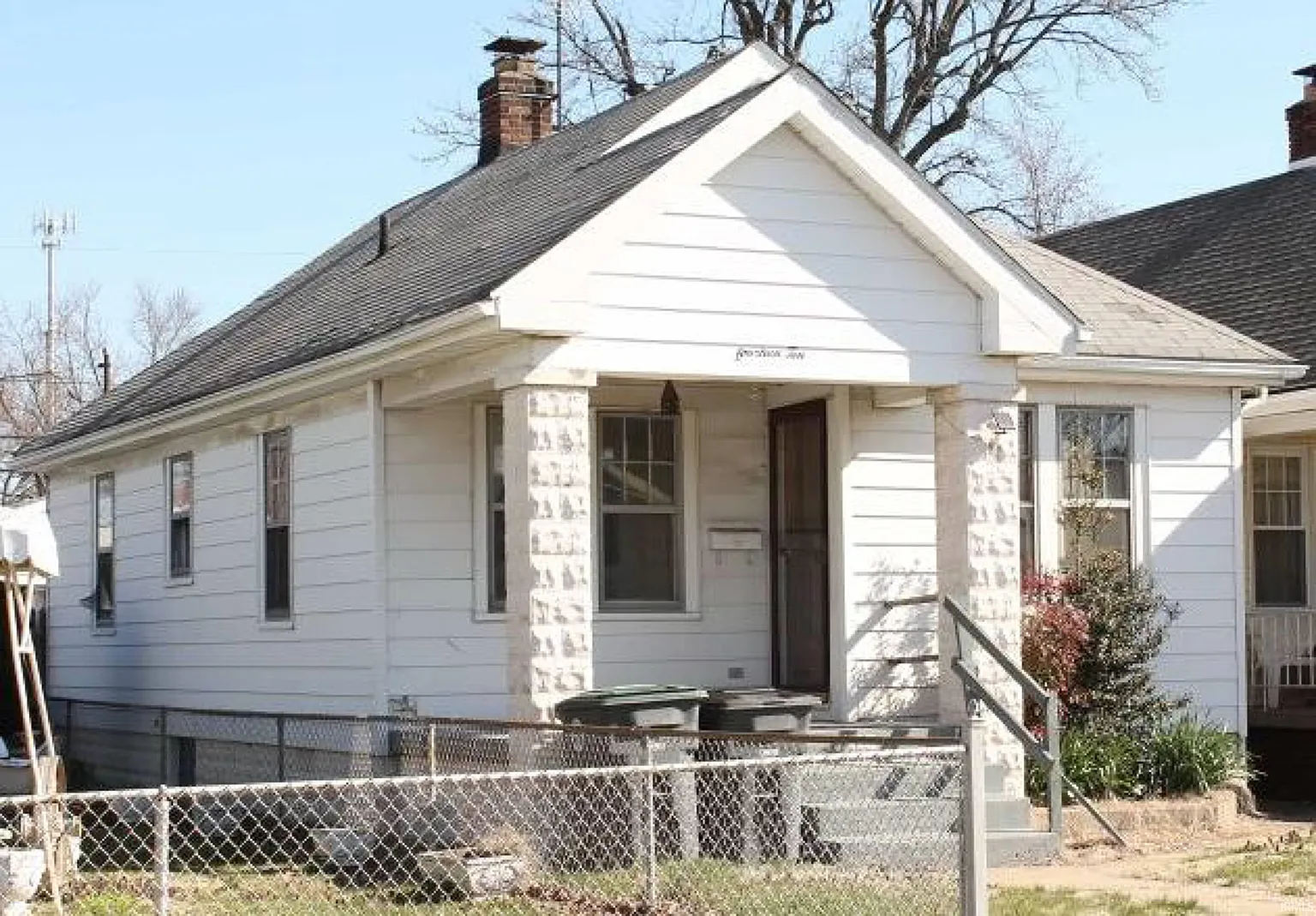 1410 E Indiana St photo 1