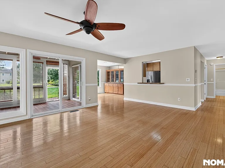 33955 Middleton Cir #2 — Photo 3