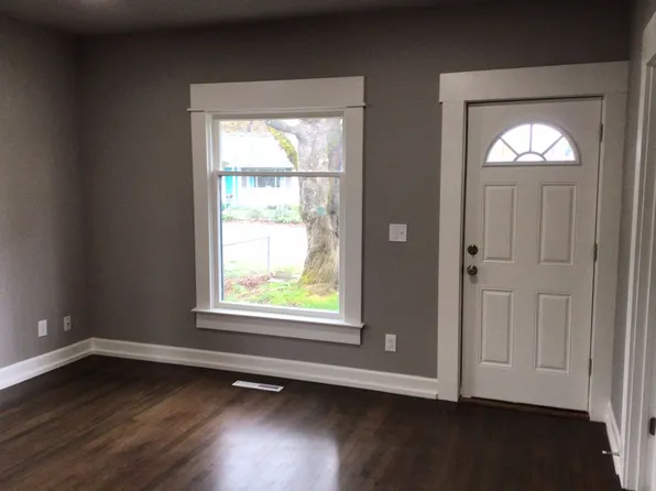 477 I St, Washougal, WA 98671