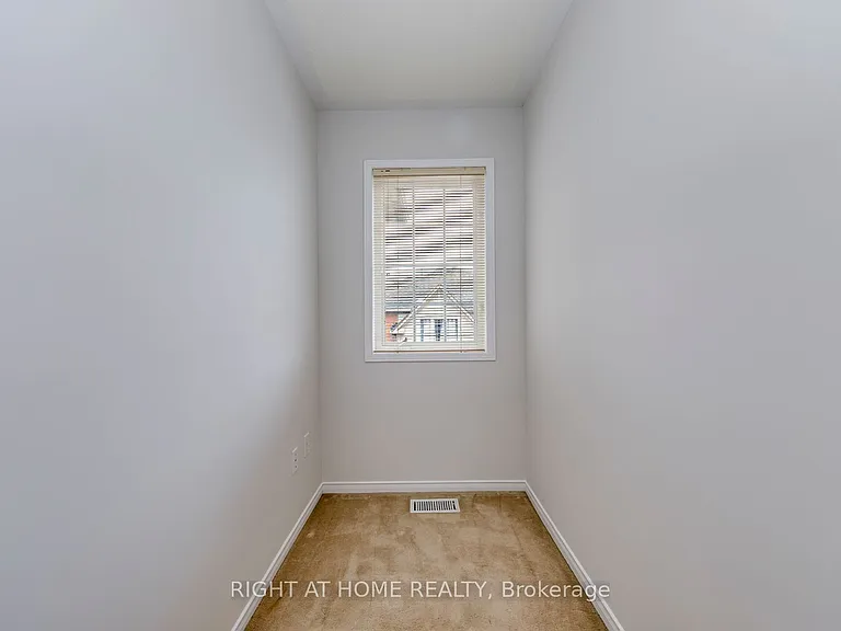 38 Fairview Rd W #38 — Photo 36