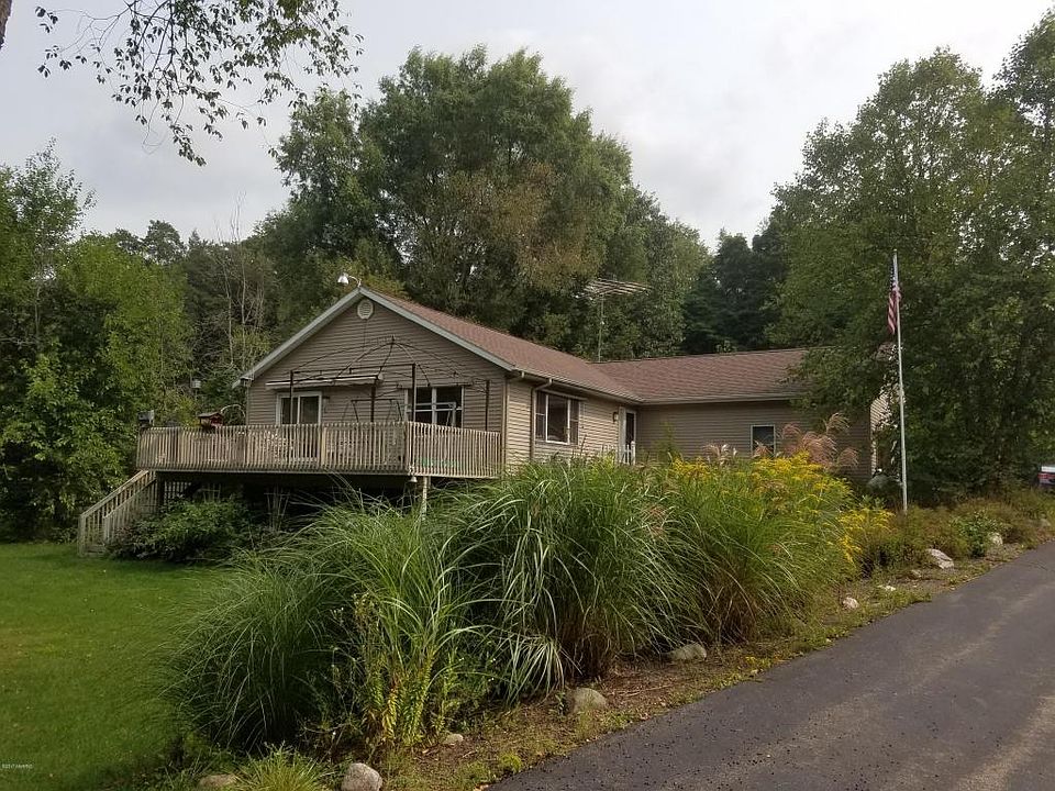 1st image of 911 Grindle Dr SE