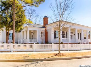 7 Cranston St NW, Huntsville, AL 35806