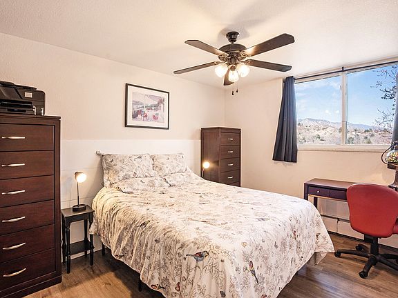 4th image of 900 Saturn Dr APT 705