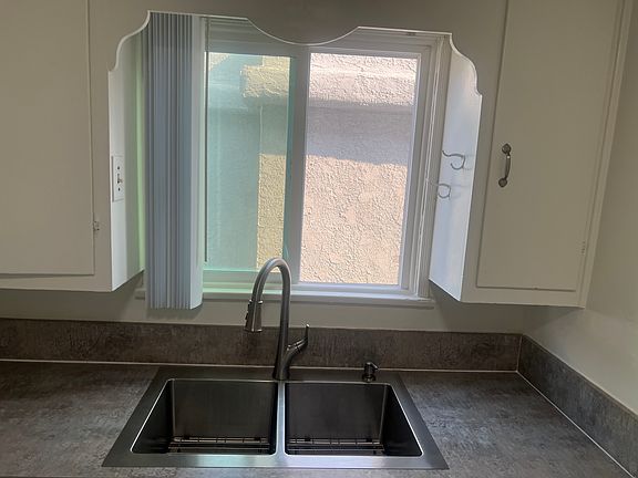 4th image of 226 10th St APT G