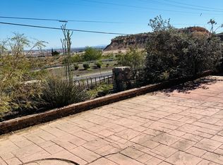 6860 Ridge Top Dr, El Paso, TX 79904