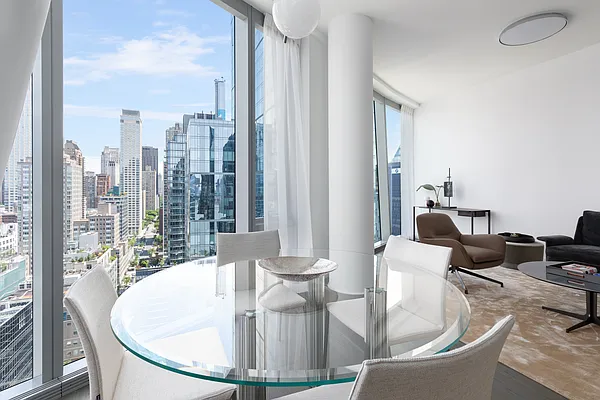 Rented by Corcoran | media 21