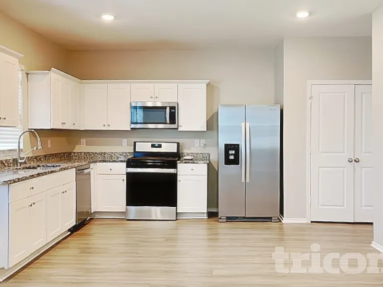 13525 Sunrise Mdw — Photo 3
