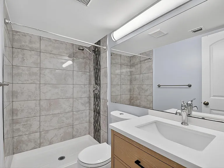 511 Shady Pine Way #D2 — Photo 25