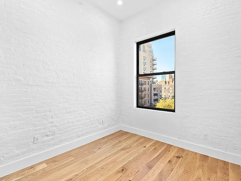 166 1st Ave #PENTHOUSE — Photo 5