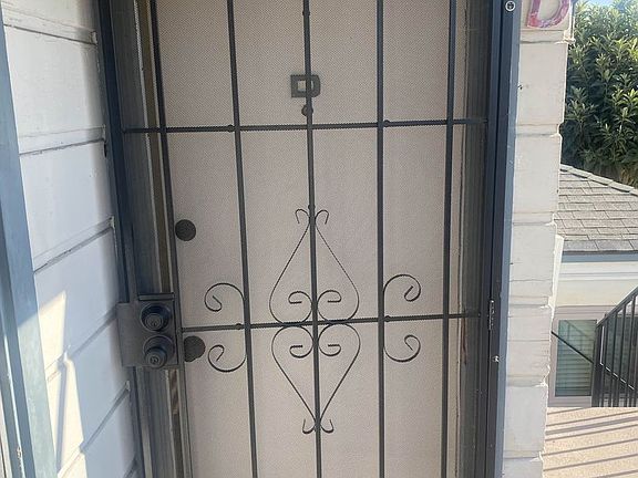 3rd image of 7922 Stark Dr #7922D